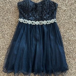 Juniors Strapless Cocktail/Homecoming Dress